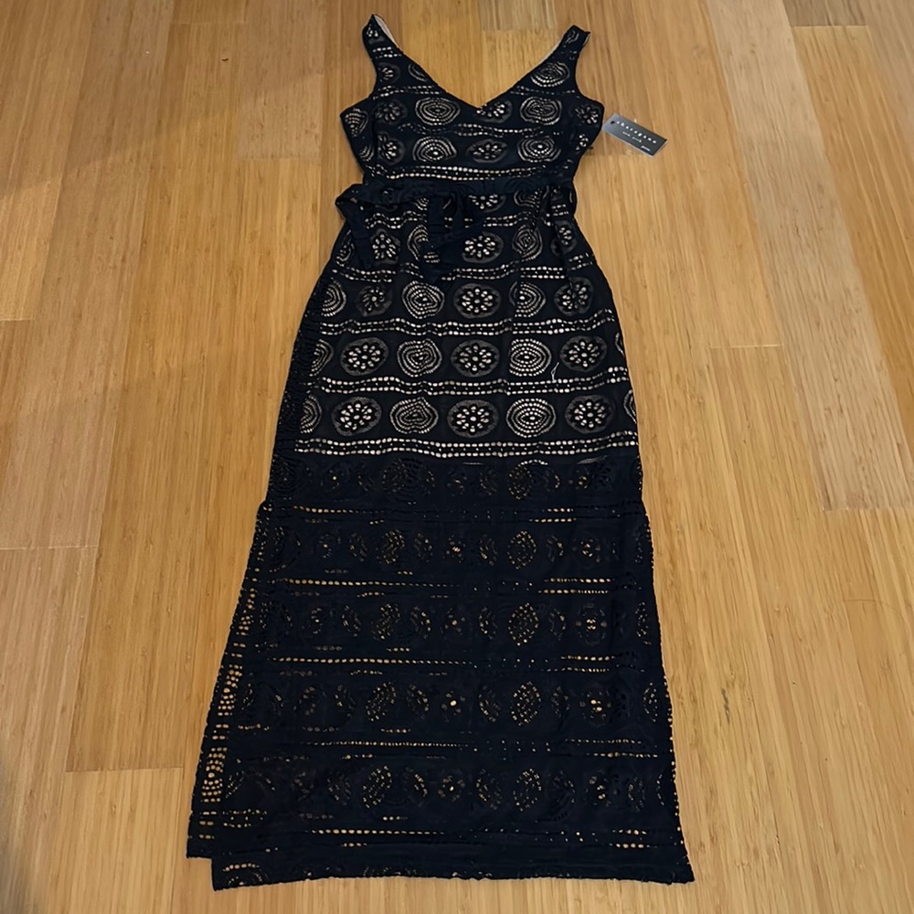 🌻Nwt Sharagano navy nude dress (size4p)